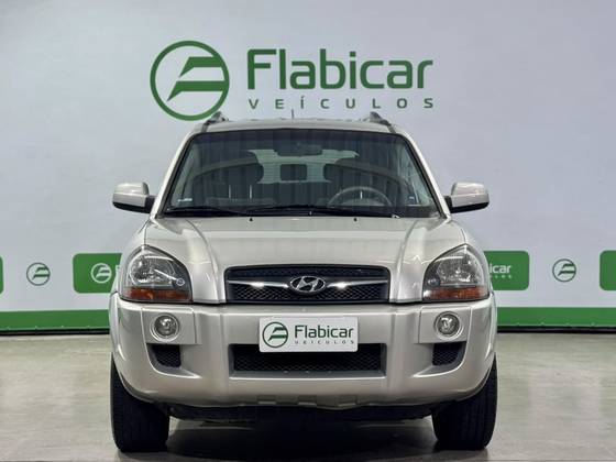 HYUNDAI TUCSON 2.0 MPFI GL 16V 2WD GASOLINA 4P AUTOMÁTICO